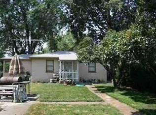 224 1/2 W E St, Tehachapi, CA 93561