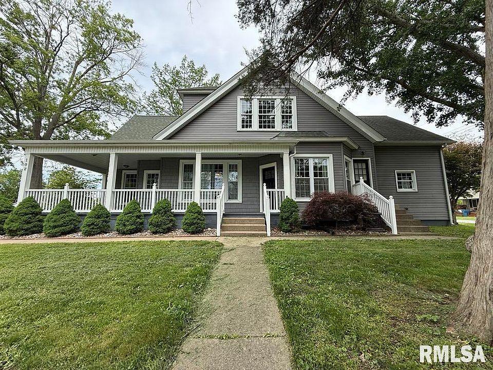 1st image of 108 E Douglas St