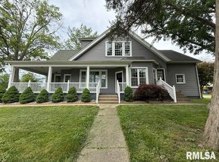108 E Douglas St, De Soto, IL 62924