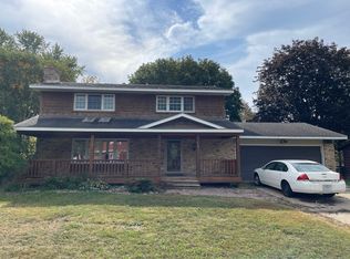 6181 Linden Rd, Woodbury, MN 55125