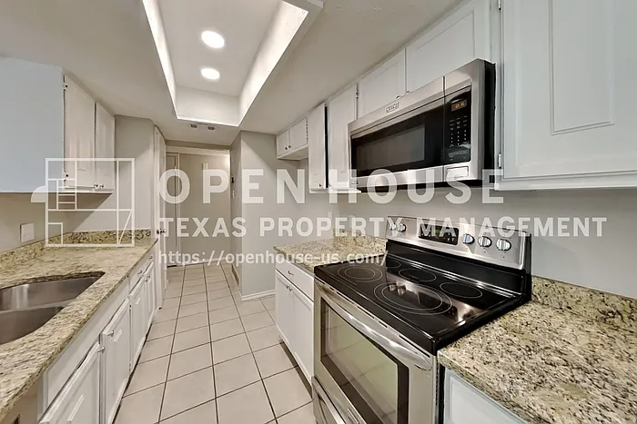 5423 Lansingford Trl — Photo 7