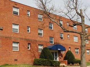 6122 Willston Dr #MZ19ENX32, Falls Church, VA 22044