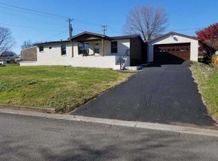 Steekee St, Loudon, TN 37774