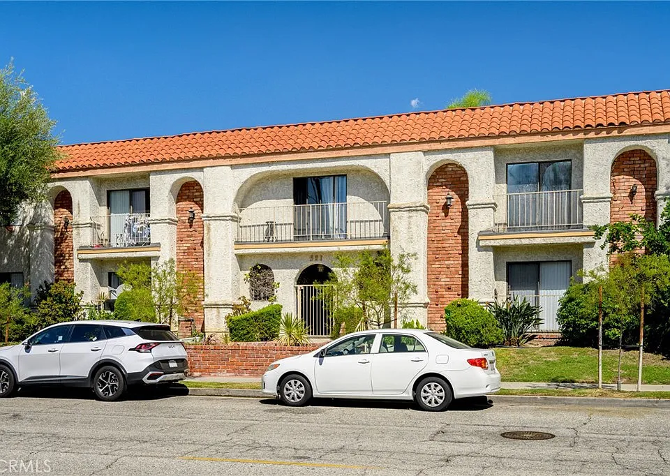 521 E Lomita Ave #205