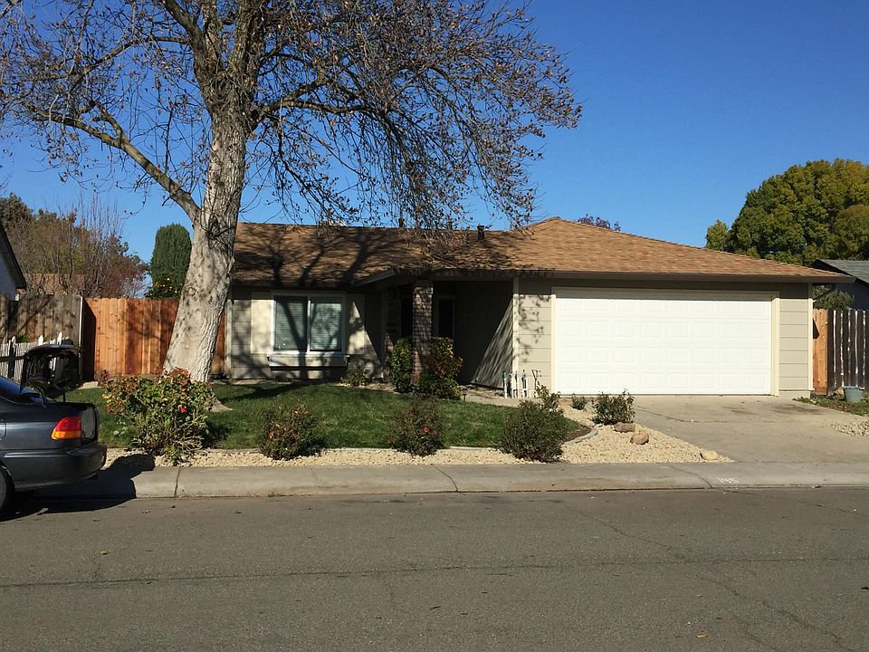 1st image of 145 Yosemite Dr