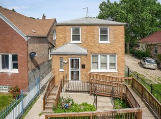 6225 S Rockwell St, Chicago, IL 60629