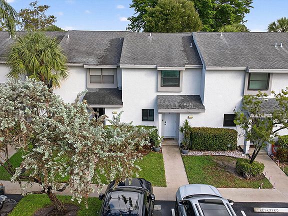 5th image of 3455 Carambola Circle S #2472