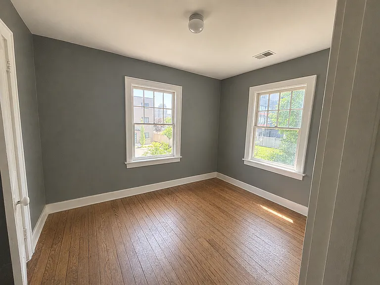 616 Sibley St NW #2 — Photo 4