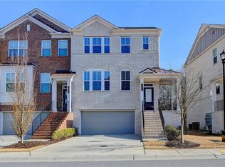 841 Sunset Park Dr, Suwanee, GA 30024