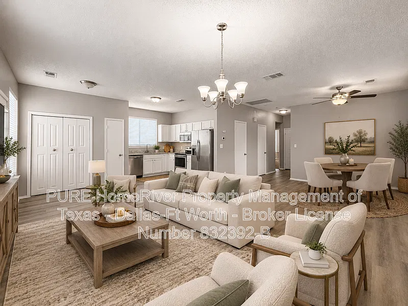 4 bed, 2.5 bath, 1721 sqft, $2,145 — Photo 2