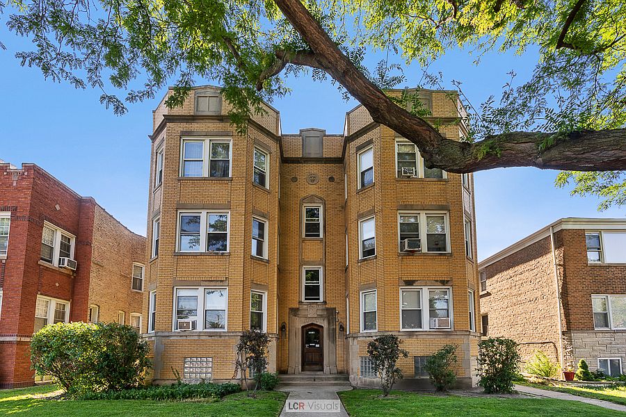 1st image of 6147 N Claremont Ave APT 2S