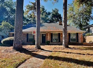 2042 Lakeville Dr, Humble, TX 77339
