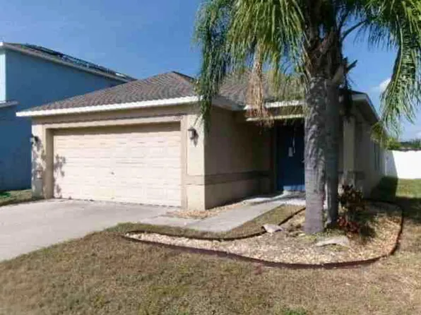 1970 Hawks View Dr, Ruskin, FL 33570