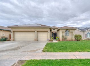 5345 E Eugenia Ave, Fresno, CA 93725
