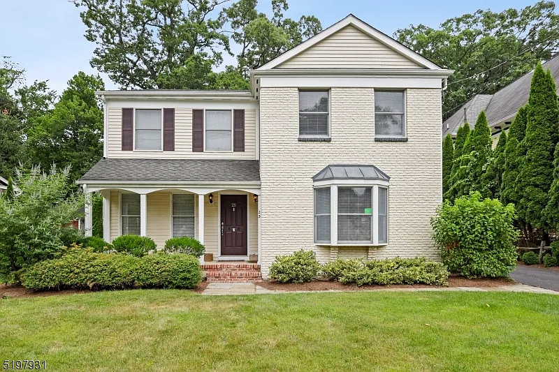 3 bed, 3.5 bath, $5,600 — Photo 1