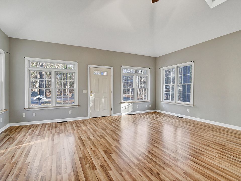 45 Lantern Lane, Windham, ME 04062 Zillow