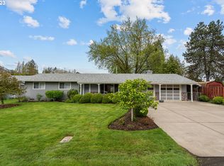 301 S Everest St, Newberg, OR 97132