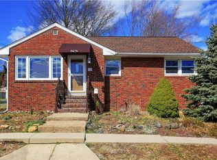 62 Wildwood Ave, Edison, NJ