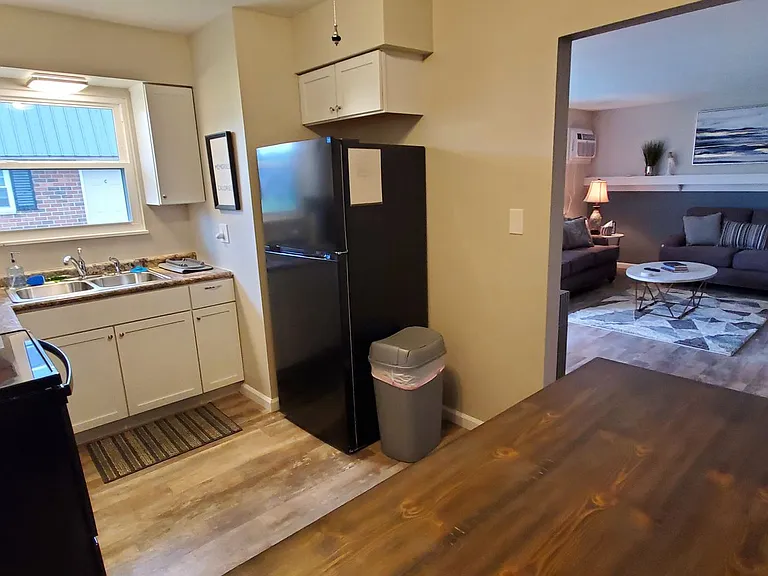 219 Maxwell St — Photo 15