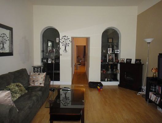 2nd image of 624 Washington St