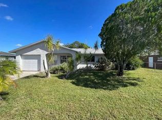 114 Camelot Dr, Fort Pierce, FL 34946