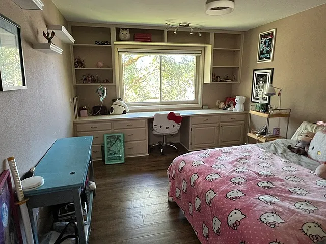 Bedroom 2 with built-ins