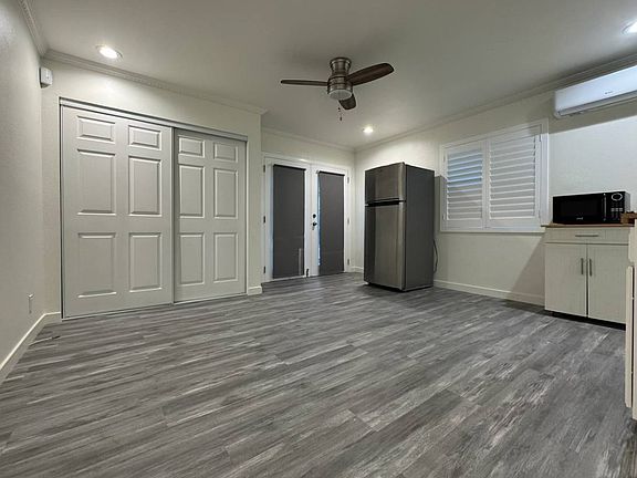 4th image of 1735 N Avenue 53