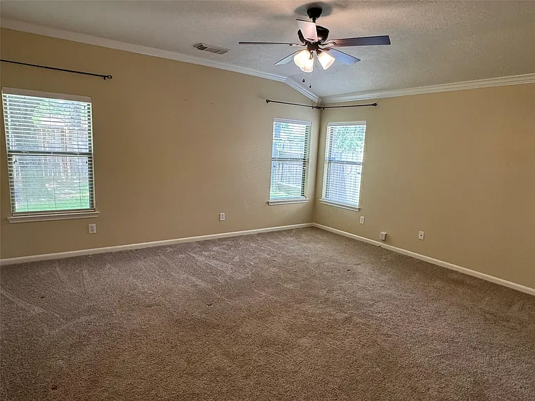 21307 Springbrook Hollow Ct — Photo 14