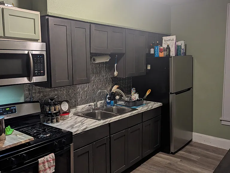177 2nd St #1R — Photo 14