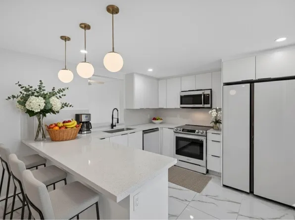 14375 Strathmore Lane #303, Delray Beach, FL 33446