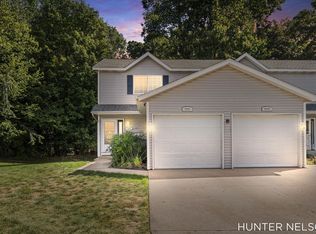 4010 Woodrush St NW, Comstock Park, MI 49321