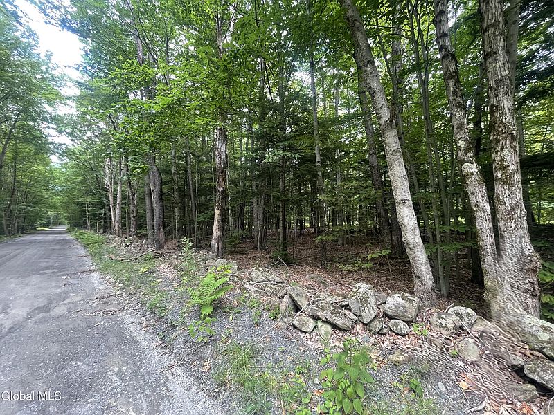 2nd image of L2.3 Crandall Road
