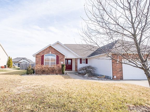 2nd image of 109 Johns Ct