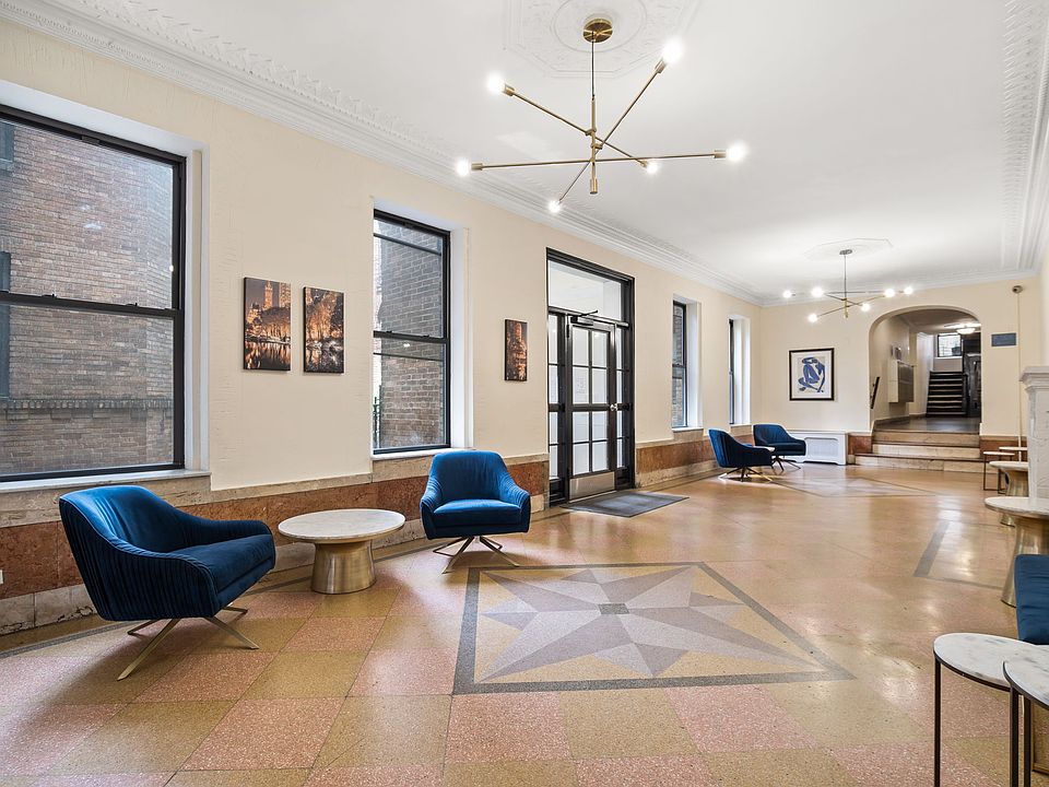 2nd image of 66 Saint Nicholas Pl #7A