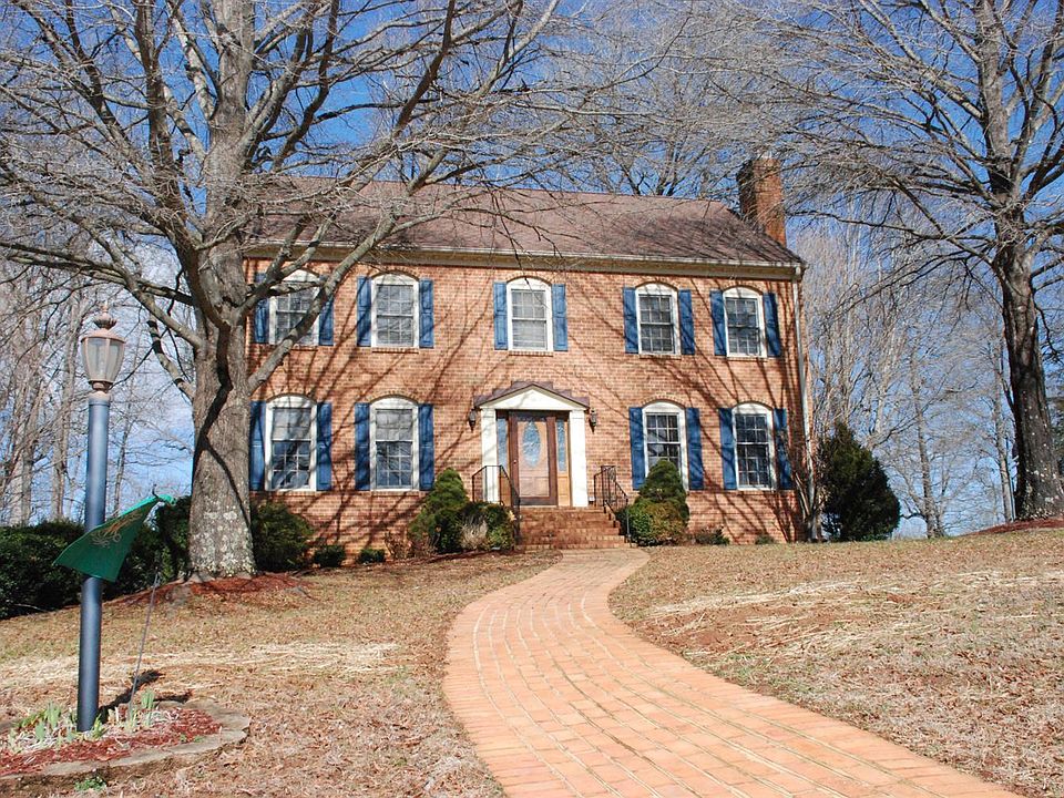 1st image of 3575 Gregory Ln