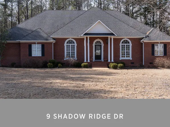 9 Shadow Ridge Dr, Jackson, TN 38305
