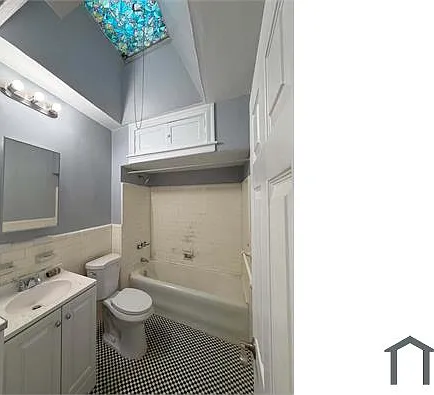 2904 S 62nd St — Photo 8