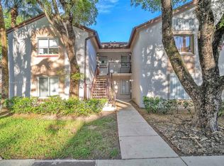 Parc Vista, Miami, FL 33186