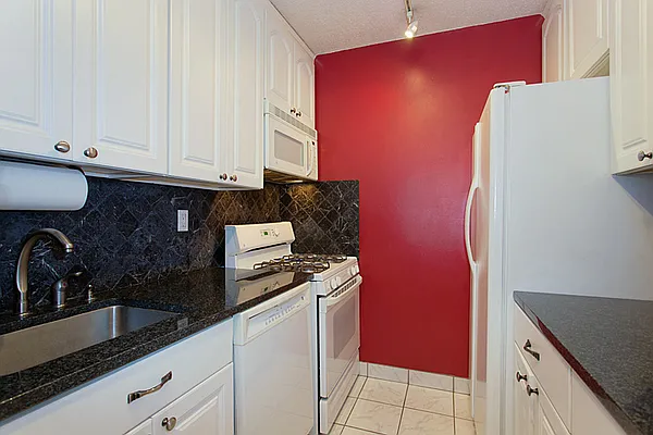 Sold by Brown Harris Stevens | media 4