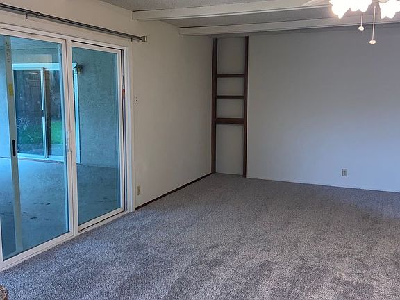 5th image of 6413 Bay Hill Way