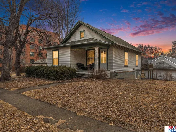 318 N 14th St, Nebraska City, NE 68410