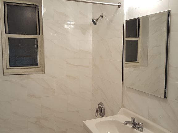 3rd image of 3324 77th St #3E