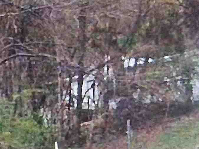 1st image of 600 Miller Rd