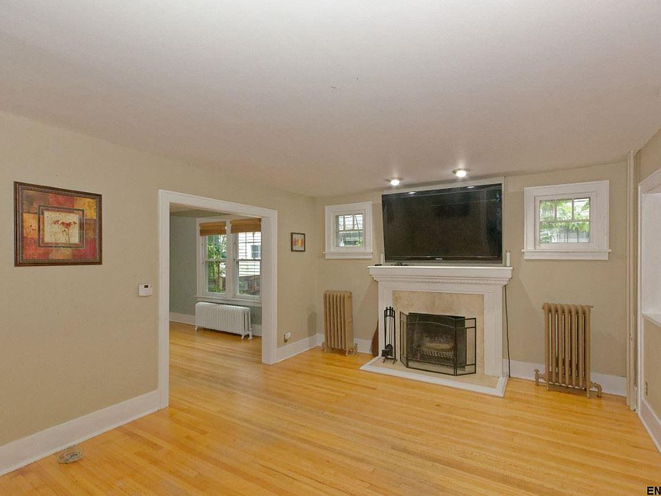 5 Brookwood Ave, Albany, NY 12203 Zillow
