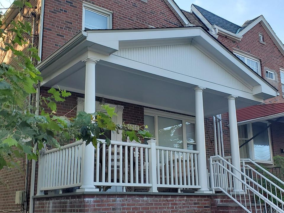 2nd image of 1068 Neill Ave #2