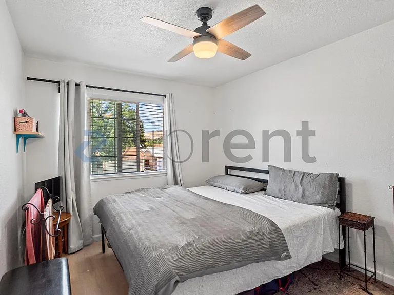 5491 Demarest Ln — Photo 20