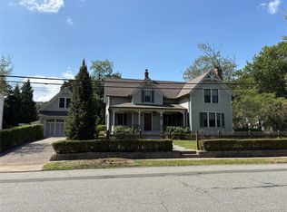 43 Rockland Avenue, Hillburn, NY