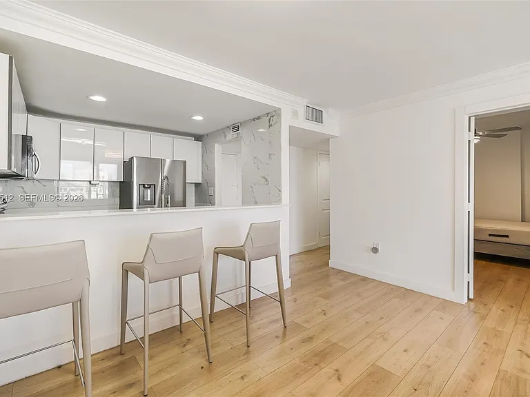 401 Ocean Dr #602 — Photo 7
