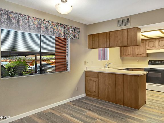 5th image of 12222 N Paradise Village Parkway S -- #140