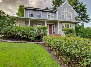 9600 SW Iowa Dr, Tualatin, OR 97062